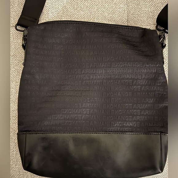 Armani exchange Shoulder Bag - Picture 3 of 3